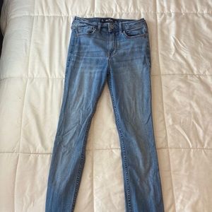 Hollister super skinny jeans